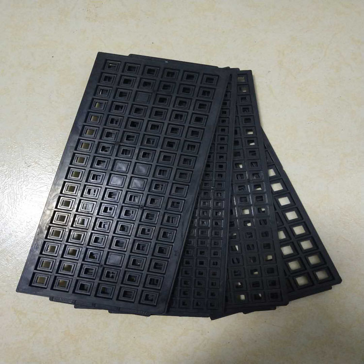 PPE材料缺货严重 IC托盘 封测厂恐断链